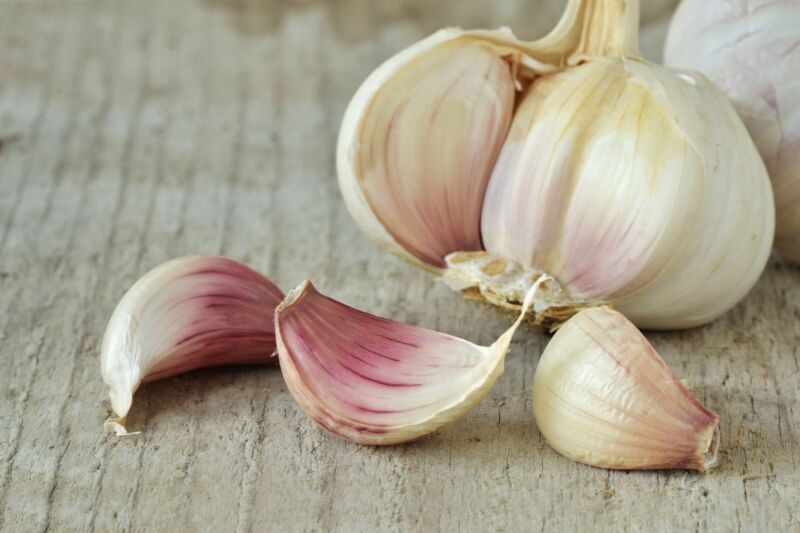 How Much Is a Clove of Garlic?
