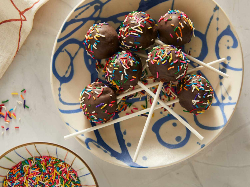 Can You Freeze Cake Pops